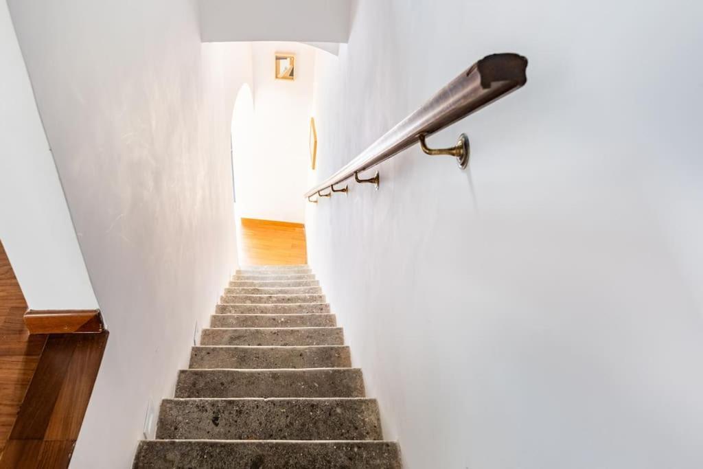 Bottega Augustea Duplex Apartment In Monti Рим Екстериор снимка