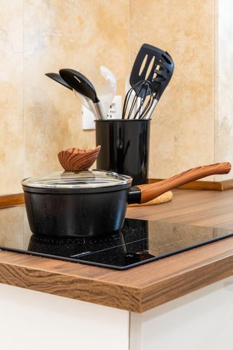 Bottega Augustea Duplex Apartment In Monti Рим Екстериор снимка